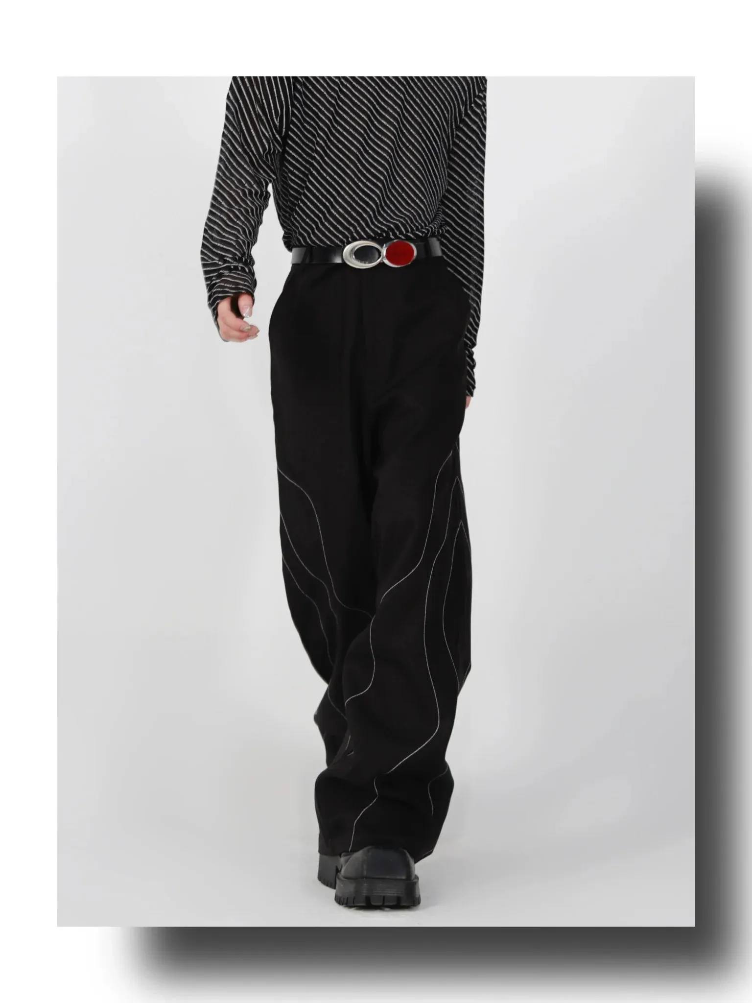 Elegant Spliced Seam Suit Pants with Contrast Stitching in Black