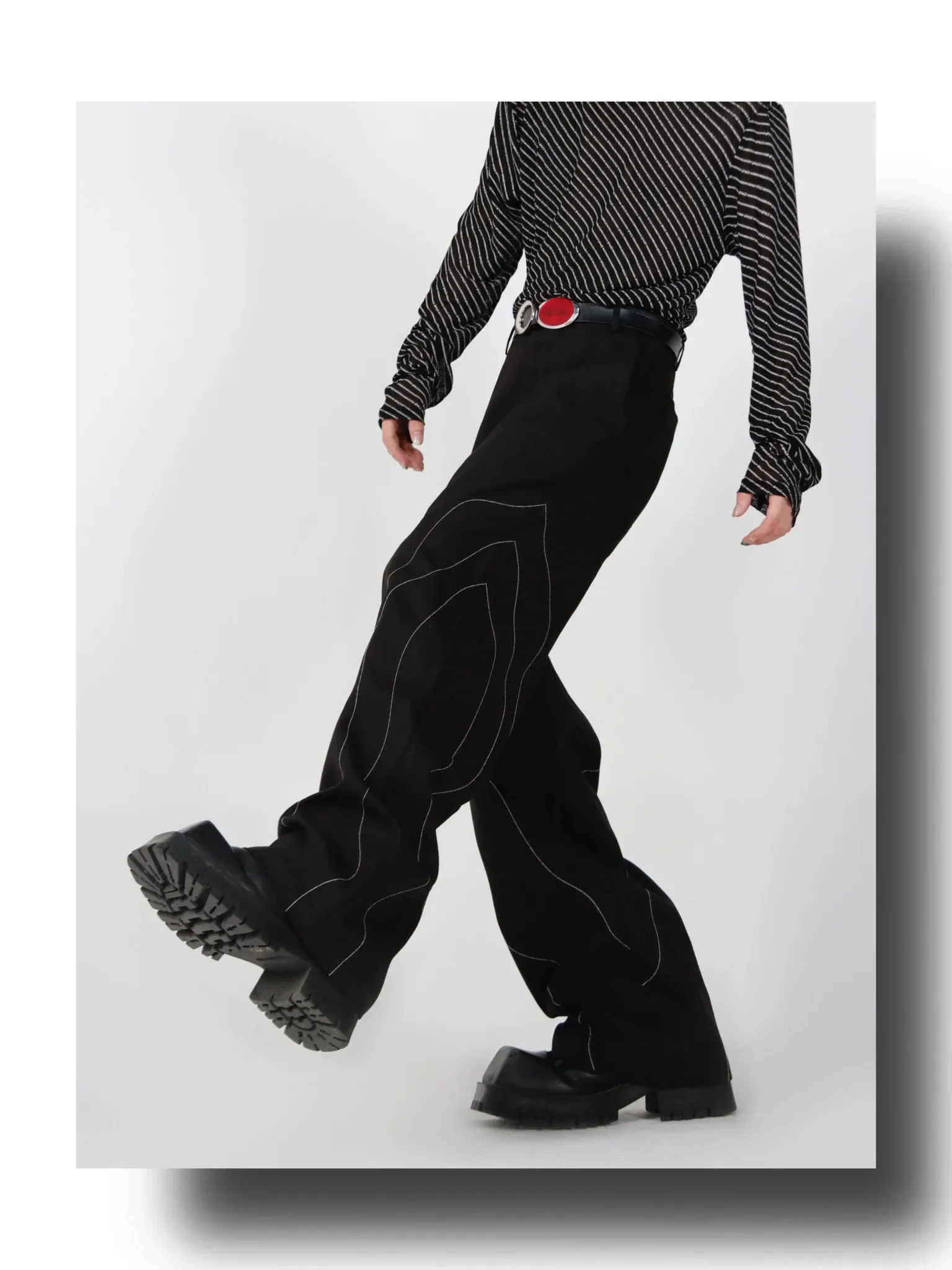 Elegant Spliced Seam Suit Pants with Contrast Stitching in Black